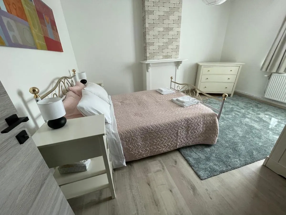Appartement Agreable Duplex Proche De Toutes Commodites Ans